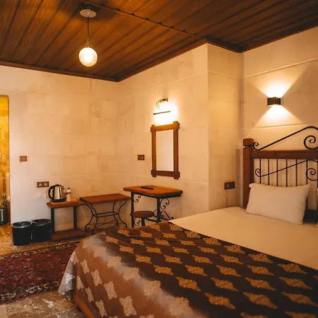 Cavusin Cave House-cappadocia ベッド・アンド・ブレックファスト 4*