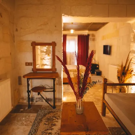 ベッド・アンド・ブレックファスト Cavusin Cave House-cappadocia ギョレメ