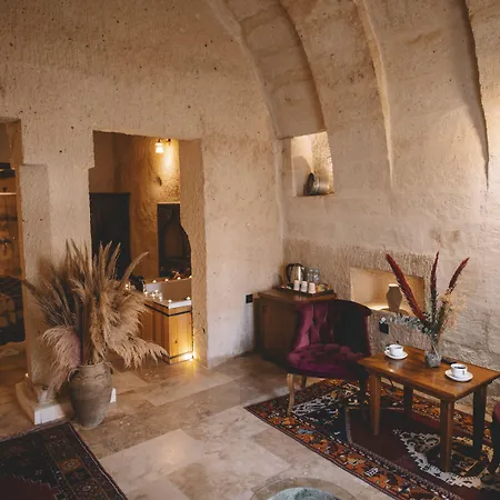 Cavusin Cave House-cappadocia Bed & Breakfast Goreme