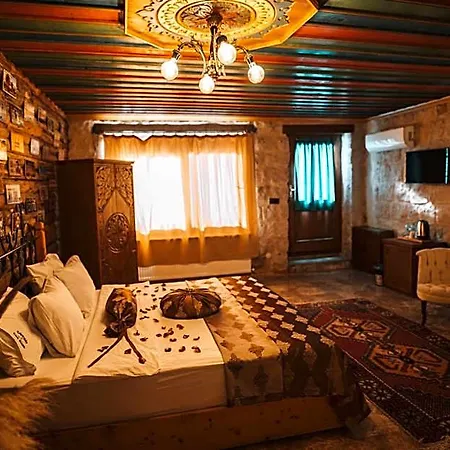 Nocleg ze śniadaniem Cavusin Cave House-cappadocia Göreme