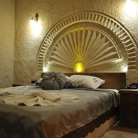 Alojamento de Acomodação e Pequeno-almoço çavuşin Cave House-cappadocia Göreme