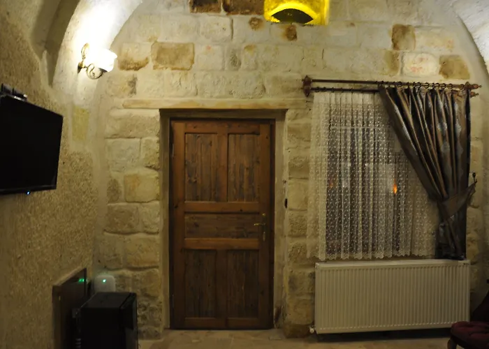 B&B Cavusin Cave House-cappadocia