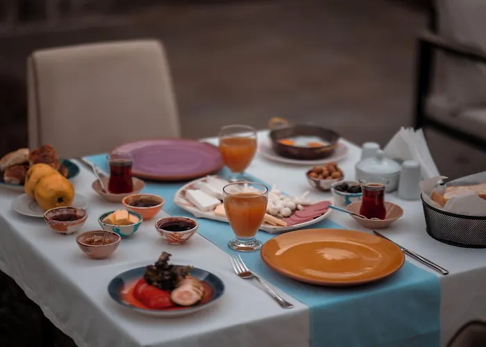 Cavusin Cave House-cappadocia B&B